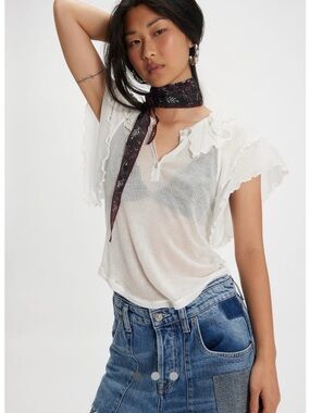 Free People XS  Vivianne Knit Tee Ivory Top